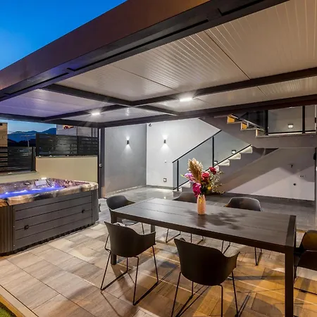 Luxury Katarina Lejlighed